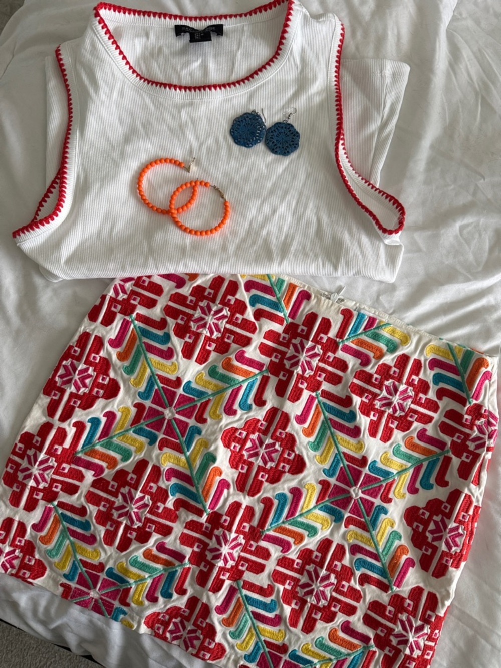 Absolutely Gorgeous White Mini Skirt with Multicolor Embroidered Geo Motif